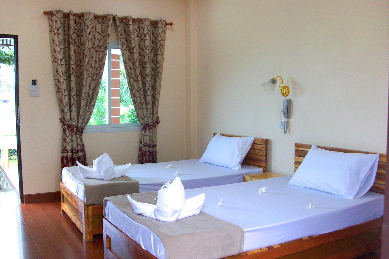 Rimbueng Resort Pranburi エクステリア 写真
